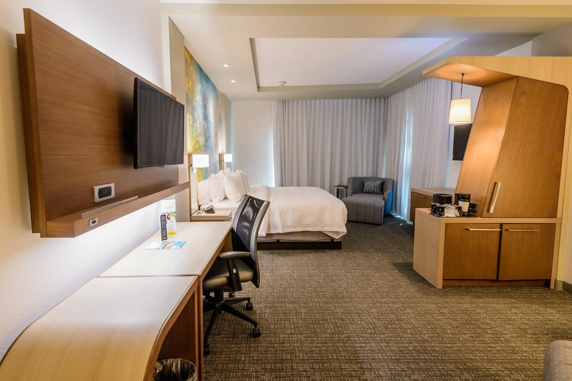 Courtyard By Marriott Lake Jackson Dış mekan fotoğraf